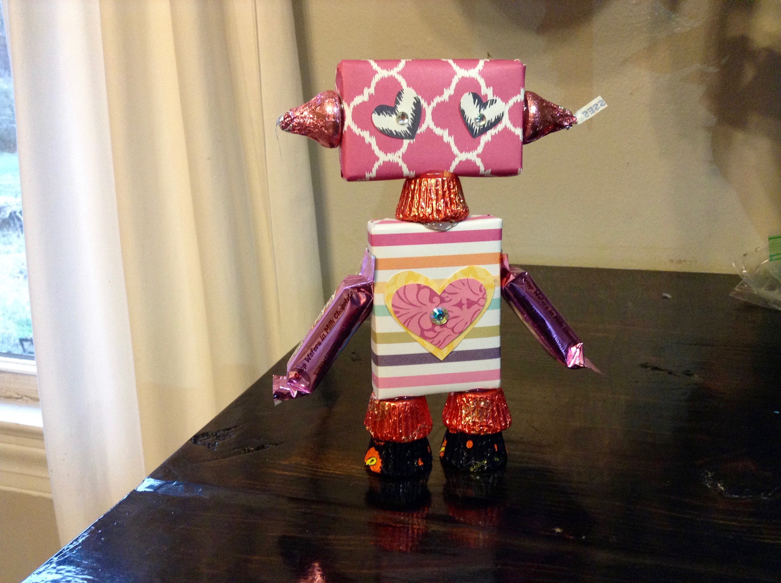 Valentine Candy Robot